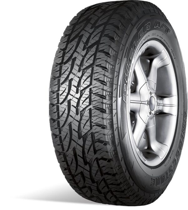 215/80R15 102S Bridgestone D694